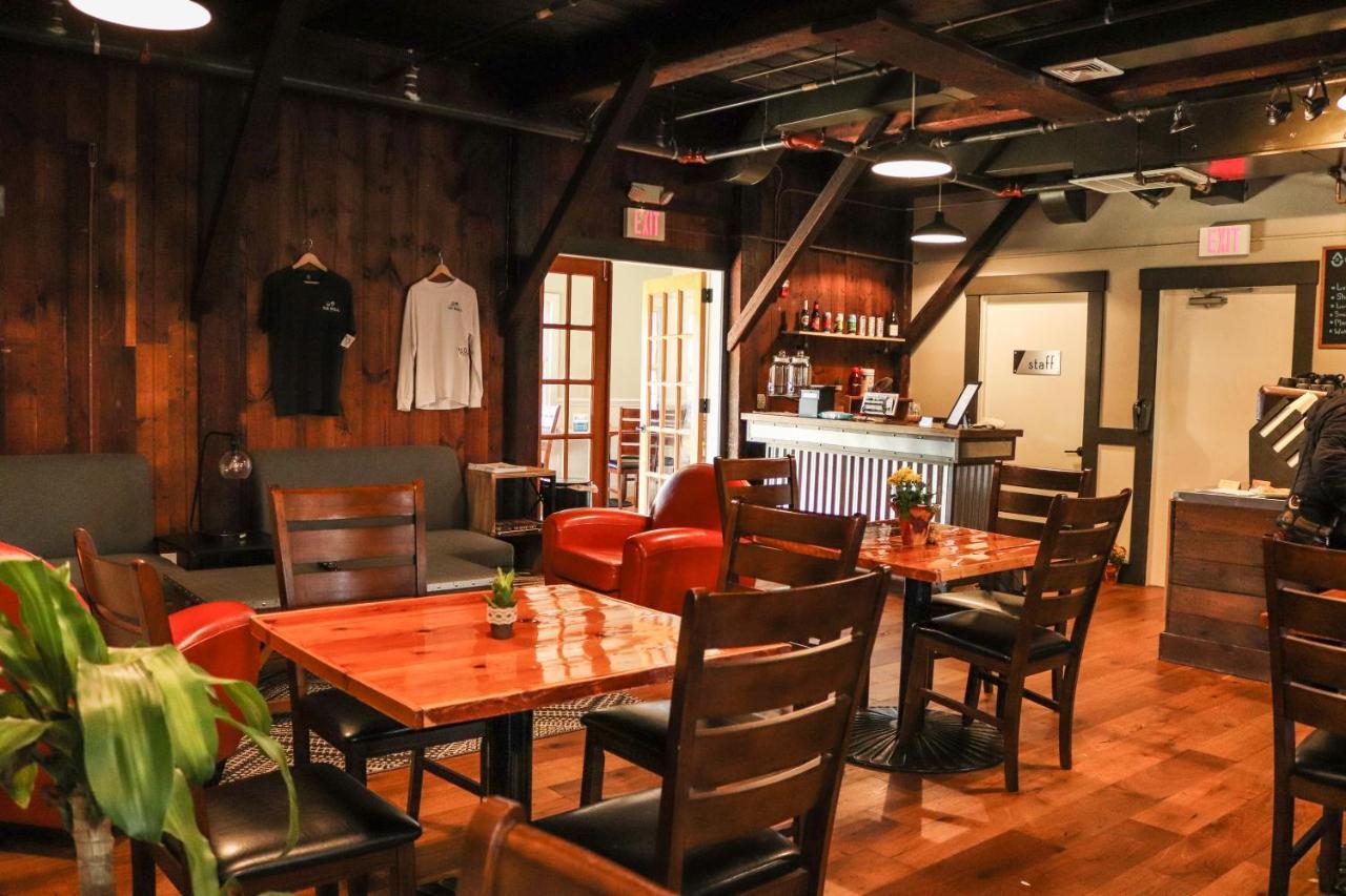 Old Mill Inn Hatfield ภายนอก รูปภาพ